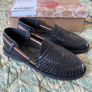 Black and Orange Women's Flats
